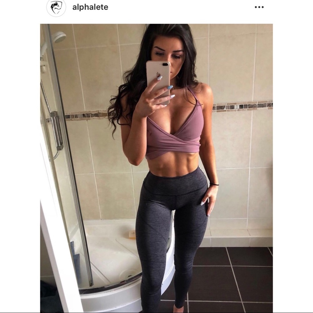 Alphalete Revival Leggings Black(9/8/2018 launch)